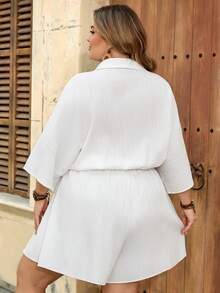 SHEIN CURVE+ Áo liền quần cỡ US22 dành cho lễ hội âm nhạc, kỳ nghỉ bên bờ biển, phong cách BohemiaPlus, tay áo cánh dơi thắt nút phía trước. - trắng - Xem 3