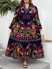 SHEIN CURVE+ Curve 尺码 US22 音乐节、海滨度假、波西米亚风女士休闲宽松印花度假连衣裙 花园连衣裙 花朵连衣裙 女士加大码波西米亚风连衣裙 野花连衣裙 - 彩色 - 查看 4