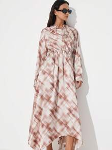 Aveloria Modichic 新款欧美风优雅时尚长裙，垂褶领口格纹腰身不对称超长袖连衣裙 - 彩色 - 查看 4