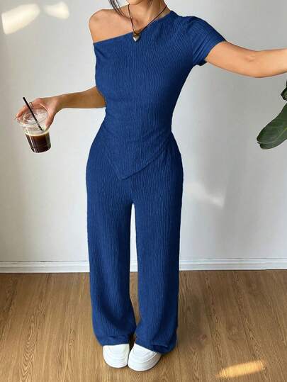 Set de 2 piezas: Camiseta asimétrica de hombro + Pantalones de pierna ancha de tiro bajo, ropa de estar en casa informal