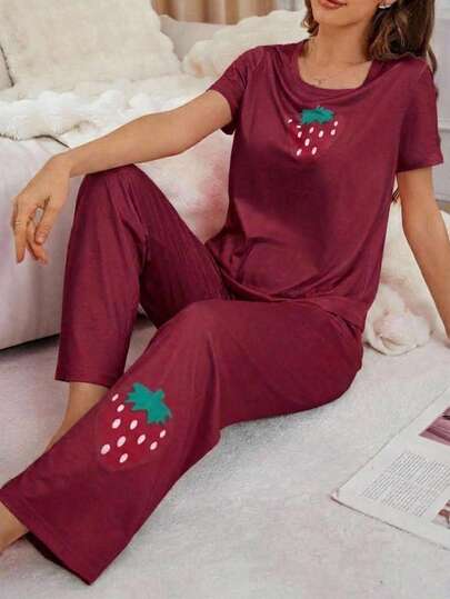 e Conjunto de pijama de mujer de manga corta con estampado de fresa
