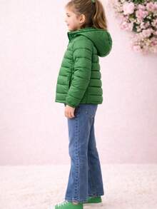 Set chamarra acolchada infantil con gorro cierre frontal bolsillos laterales pantalon look casual urbano invierno niñas - Verde - Ver 2