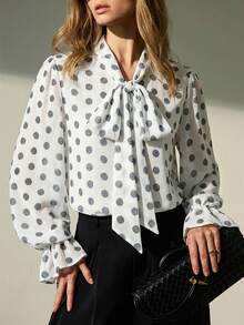 Aveloria Modichic Áo sơ mi dài tay dáng rộng thanh lịch với trang trí ruy băng. - trắng - Xem 4