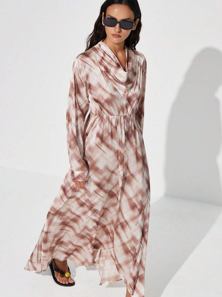 Aveloria Modichic 新款欧美风优雅时尚长裙，垂褶领口格纹腰身不对称超长袖连衣裙 - 彩色 - 查看 1