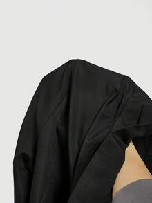 MOD Camisa de mujer de unicolor con cuello de solapa, diseño de cintura con corbata, de uso versátil y casual, con mangas farol - Negro - Ver 5