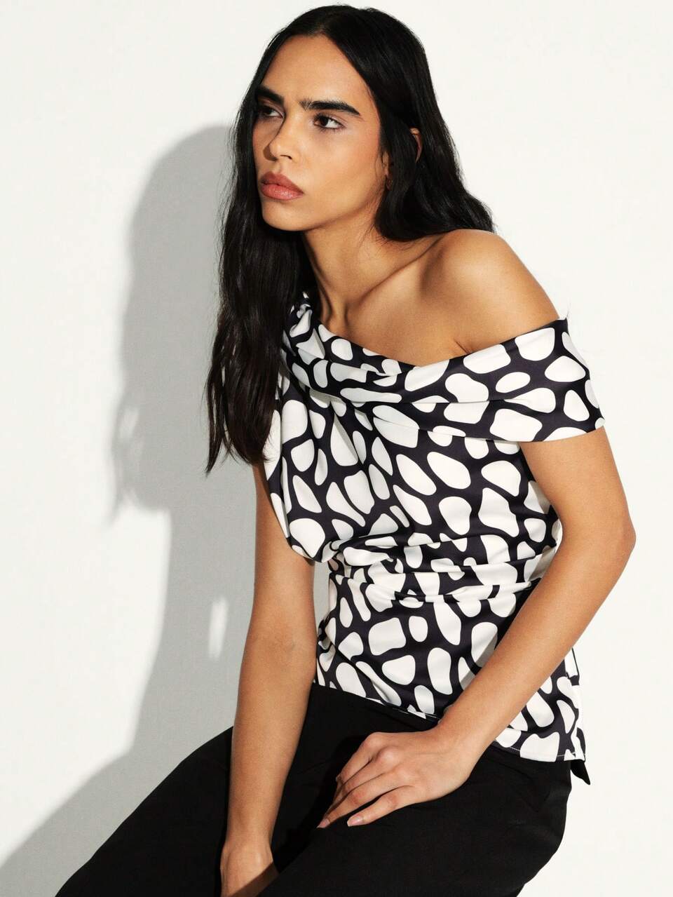 KSTM Assymetric Off Shoulder Ruched Top With Abstract Spot Pattern For Evening Office Casual