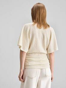 Ontre Camiseta de mujer con cuello de barco, mangas de murciélago, cintura fruncida, diseño elegante y vintage, ideal para uso casual de oficina, estilo romántico moderno y urbano - Albaricoque - Ver 3