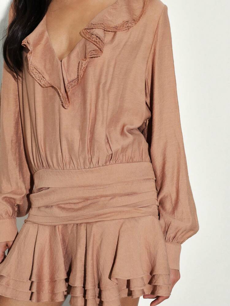 KSTM 긴 소매 러플 미니 드레스, 브이넥 타이 프론트 및 계단식 러플 헴, 캐주얼 봄 여름 행사에 적합
