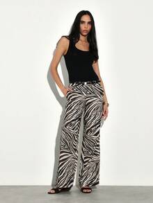 KSTM Pantalon large à taille haute et imprimé zébré avec silhouette fluide pour un style décontracté d'été pour femmes - Multicolore - Voir 1