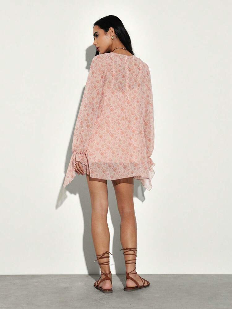 KSTM Florales Chiffon-Minikleid mit langen Ärmeln, Boho-Taschentuchsaum, Festival, Frühling Sommer Lässig Feminin