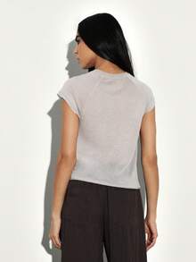 Camiseta básica de cuello redondo de manga corta con dobladillo crudo para mujer, camiseta casual de verano, prenda esencial del armario diario, top ligero - Gris - Ver 2