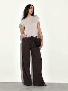 Camiseta básica de cuello redondo de manga corta con dobladillo crudo para mujer, camiseta casual de verano, prenda esencial del armario diario, top ligero - Gris - Ver 7