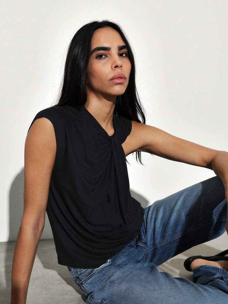 KSTM Women's Sleeveless Twist Front Tank Top With Asymmetrical Cross Over Design Black Casual Summer Blouse