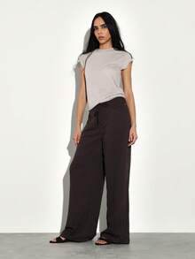 Camiseta básica de cuello redondo de manga corta con dobladillo crudo para mujer, camiseta casual de verano, prenda esencial del armario diario, top ligero - Gris - Ver 5