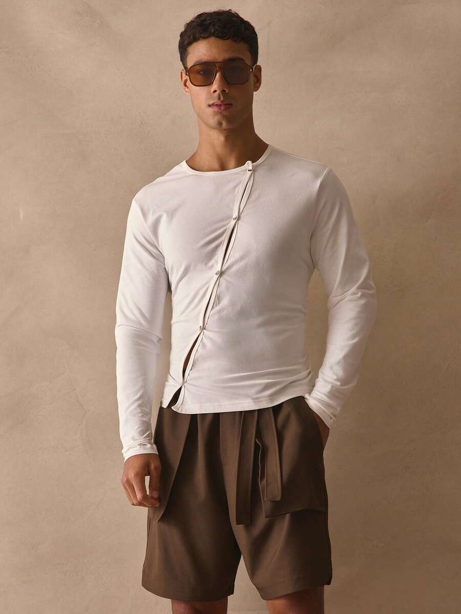 Musero 长袖修身圆领不对称纽扣细节，春夏必备单品 - 白色 - 查看 1