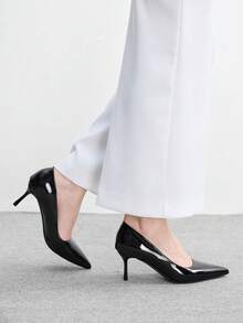 CUCCOO BIZCHIC 女士尖头细高跟酒红色高跟鞋，简约舒适，适合日常通勤、百搭的OL鞋，优雅时尚性感，适合工作、派对、宴会等场合。 - 鏡面黑色 - 查看 4