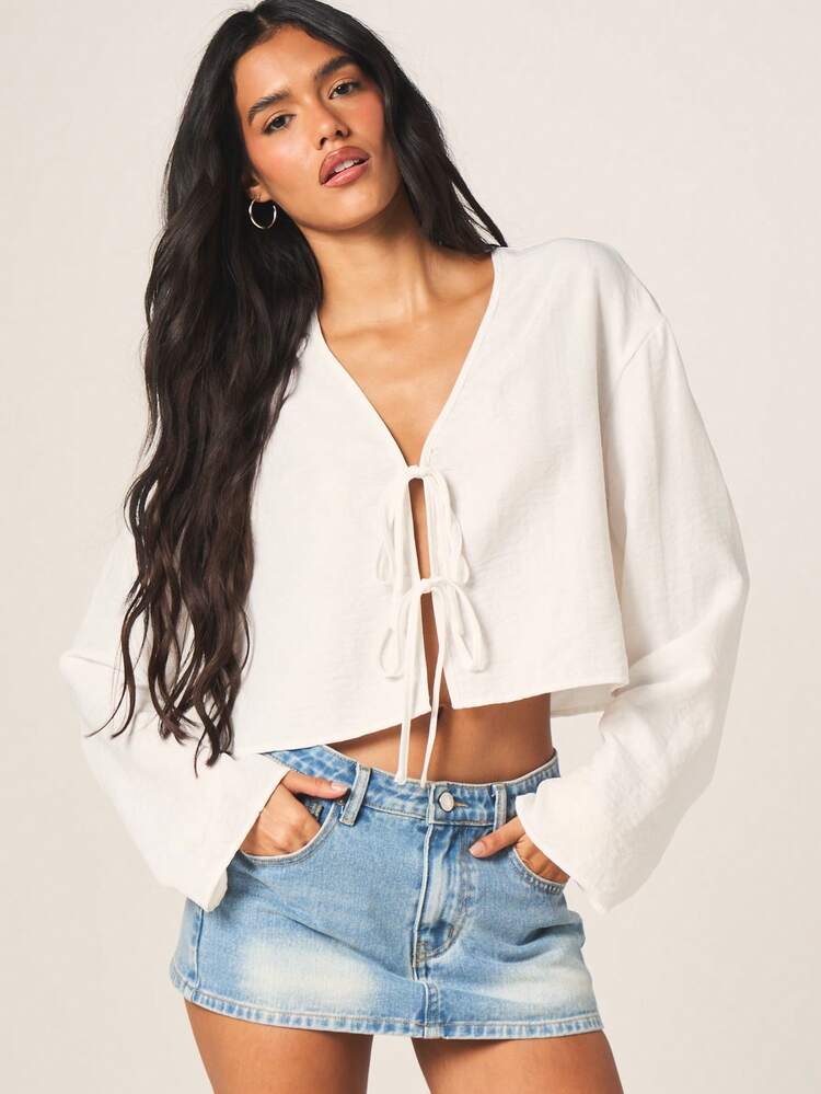 MISSGUIDED Women's White Long Sleeve Tie Front V Neck Cropped Blouse With Bell Sleeves And Drawstring Detail