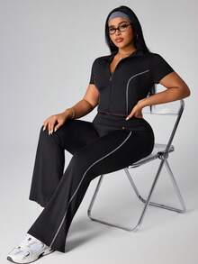 SHEIN Dewbera Women's Plus Size Black Summer Athletic 2pcs Workout Set,Contrast Color Zipper Striped Cropped Short Sleeve Top & Flared Pants Midsize Gym Outfit - Black - View 4