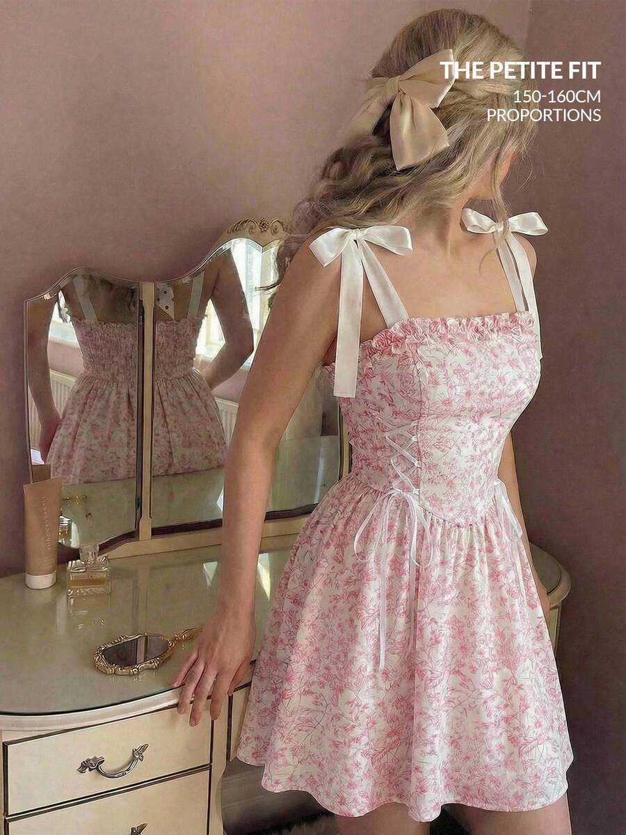 SHEIN MOD Petite 女士粉色印花系带复古伞裙摆短款连衣裙，毕业礼服 - 粉色 - 查看 1