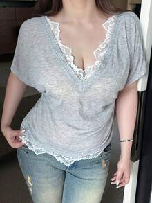 Vibekara Plus Size Women's T-Shirt Top, Lace Patchwork Casual Comfortable Cinched Waist Drop Shoulder Tee, Suitable For Spring & Summer - Grey - View 4