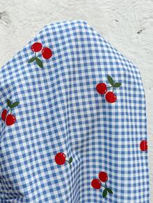 SHEIN Đầm bầu mùa hè in hình quả anh đào, kẻ caro, viền bèo nhún, cổ vuông, tay ngắn. - Xanh và trắng - Xem 8