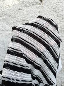 Elaquor Completo estivo casual da donna taglie forti con top a righe e pantaloncini, set 2 pezzi, outfit corto per vacanze - Bianco e nero - Visualizzare 7