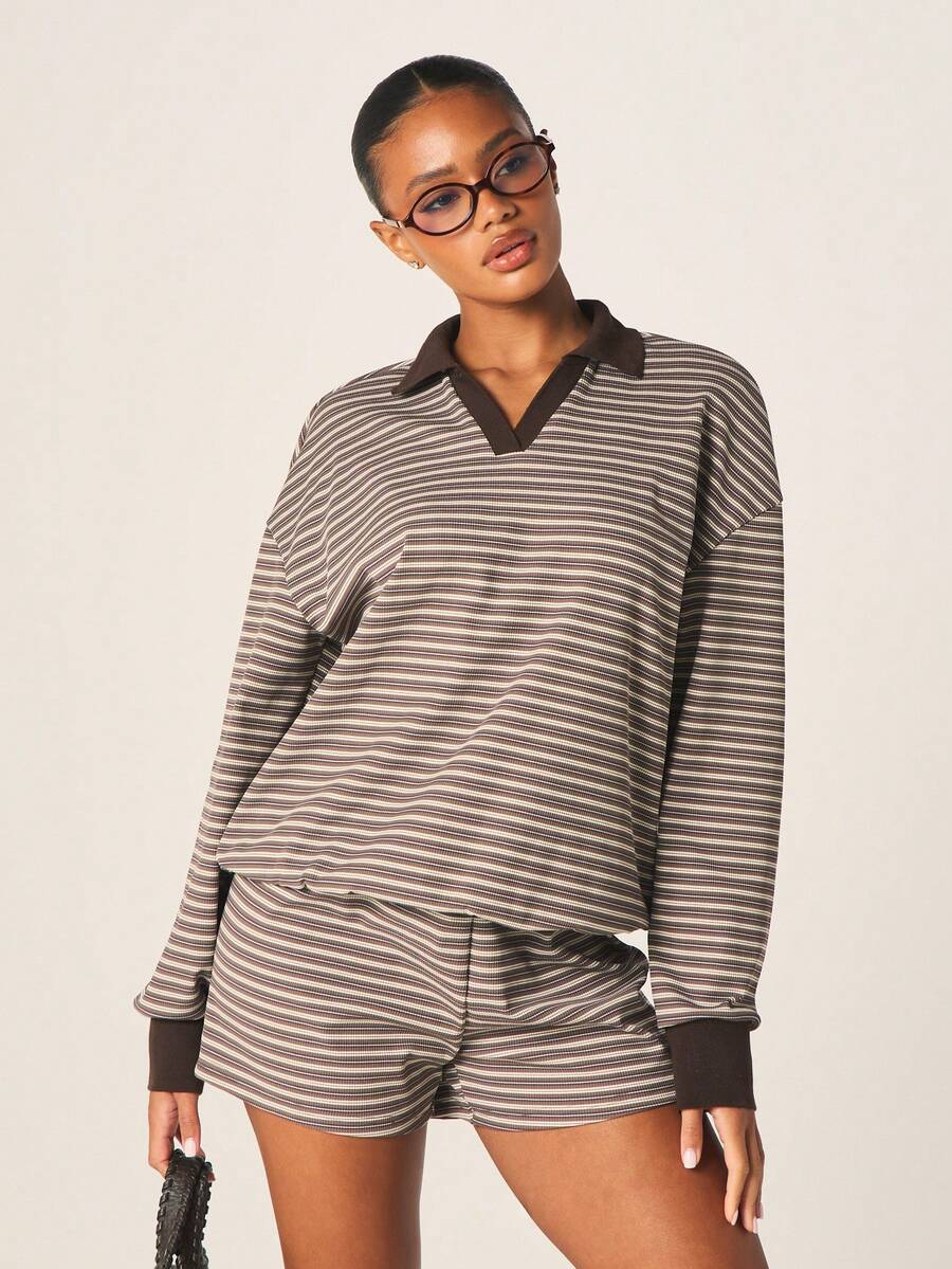 MISSGUIDED Áo nữ dài tay kẻ sọc có cổ, cổ bẻ, tay áo bo gân và viền tương phản, mang đến sự thoải mái thường ngày trong mùa đông và phong cách thư giãn tại nhà. - Xám - Xem 1