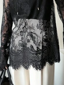 FRIFUL Áo nữ cổ tròn dáng rộng thoải mái, viền ren bất đối xứng ở tay áo, thích hợp cho kỳ nghỉ hè. - màu đen - Xem 4