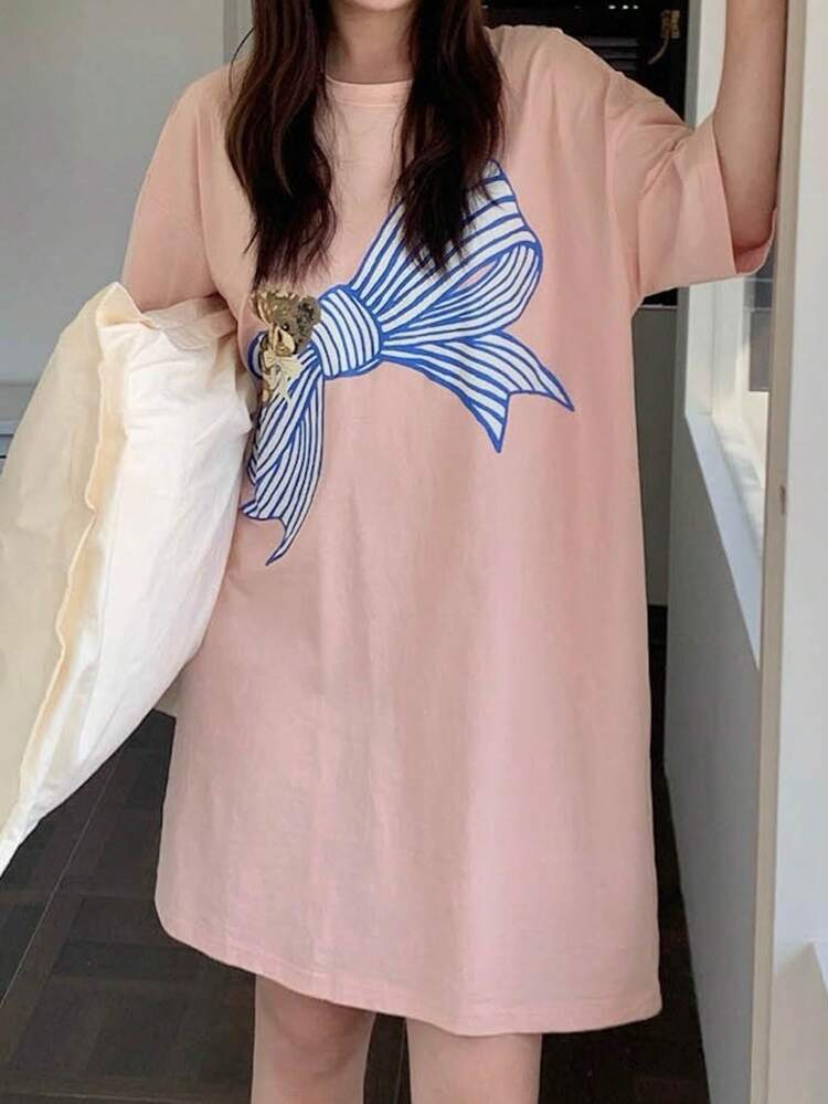 Dazy Plus Cute Round Neck Big Bow Print Pattern Short Sleeve Nightgown, Spring/Summer