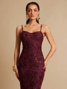 Fitted Strappy Dress With 3D Floral Print - Burgundy - View 5