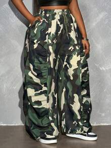 Slaydiva Nouveau pantalon cargo pour femmes de style printemps/été, festival de musique, Pâques, western, nomade, anniversaire, remise des diplômes, campus, étudiant, décontracté quotidien, polyvalent de base, loisirs, croisière, plage, bronzage, à la mode, streetwear, brunch, aéroport, fête et vacances - Camouflage avec taille ample et poches, grande taille - Vert - Voir 12