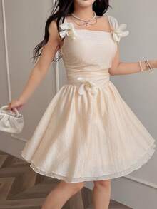 Feyla New Apricot Patchwork Floral Decor Waist Puff Mini Dress, Elegant French Design - Apricot - View 4