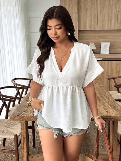 Weeklong Plus Size White V-Neck Short Sleeve Casual Shirt, Spring/Summer