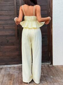 Sunnyshic 黄色条纹棉质V领吊带背心，腰部褶皱设计，下摆荷叶边，搭配低腰直筒阔腿裤，两件套女装，适合春夏度假、海滩、通勤，风格优雅休闲，简约百搭。 - 黃色 - 查看 2