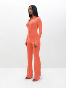 BABYPHAT 女士长袖拉链珊瑚色上衣，饰有文字印花，修身剪裁 - 珊瑚粉 - 查看 4