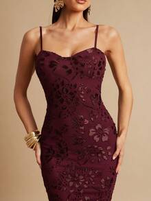 Fitted Strappy Dress With 3D Floral Print - Burgundy - View 7