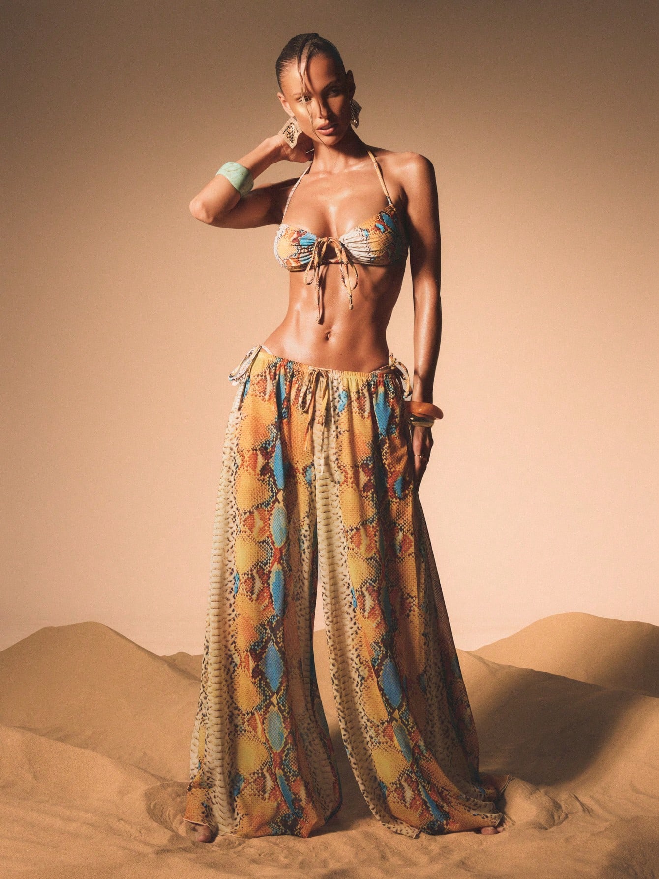 KIZN Pantalones palazzo de malla con pierna ancha y estampado de serpiente