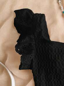 SHEIN 少女休闲度假风拼接刺绣蕾丝纹理针织修身短款方领T恤上衣，黑色 - 黑色 - 查看 3