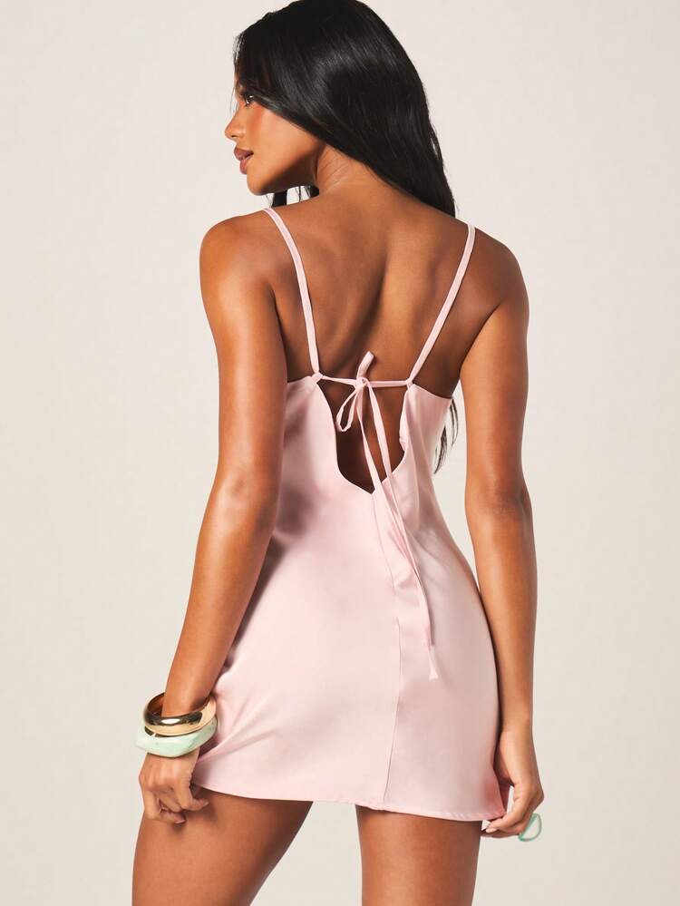 MISSGUIDED Women's Lace Bustier Mini Dress With Spaghetti Straps Date Night Party Bodycon Pink Fitted Sweetheart Neckline