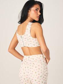 MISSGUIDED Floral Printed Stretch Denim Bralette Crop Top With Scoop Neckline And Back Zipper Detail Spring Summer Fashion - Multicolor - View 2