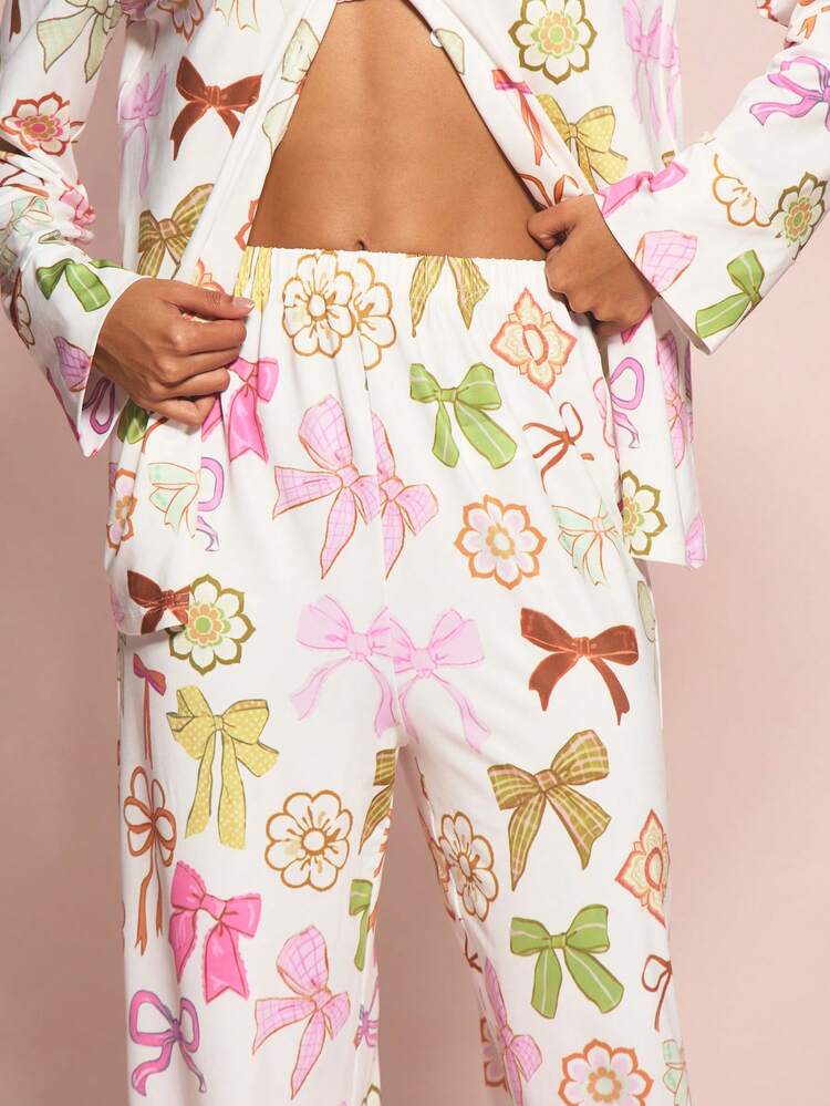 MISSGUIDED Ensemble de pyjama femme avec chemise à manches longues et boutons avec imprimé ruban et nœud, et pantalon droit assorti pour la nuit