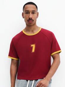 SUMWON 男士休闲修身短袖圆领滚边T恤，印有数字7图案 - 紅色 - 查看 1