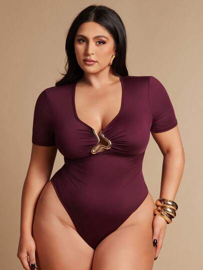 SHEIN BAE Plus Size Asymmetrical Metal Hollow Design Slim Fit Bodysuit,Summer Bodysuit For Women,Easter Bodysuit Women,Elegant Bodysuit For Party,Beach Outfits For Women,Beach Outfits,Wedding Guest Bodysuit For Women,Graduation Outfit For Mother,Casual Women's Bodysuit,Vacation Outfits Women,Summer Holiday Outfits,Y2K,Plus Size Bodysuit,Western Outfits For Women,Going Out ,Birthday Bodysuit  For Women,St Patricks Day Women,Country Concert Outfit,Cowgirl Outfits For Women,Curve,Short-Sleeved Top, Purple Jumpsuit