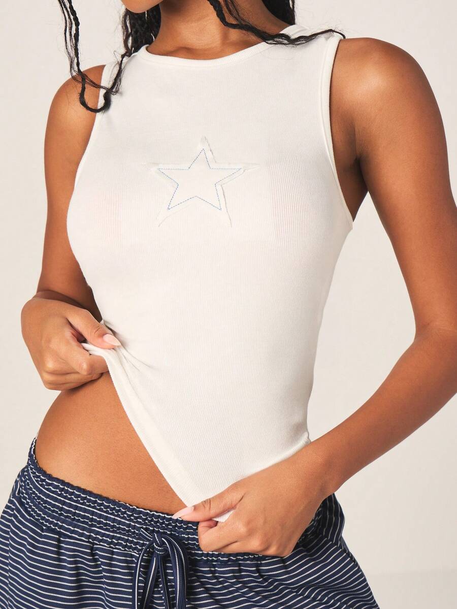 MISSGUIDED 白色罗纹背心，饰有星星贴花，无袖夏季背心，女士休闲叠穿基础款 - 白色 - 查看 1