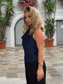 Jeta Ari 杏色垂墜領口綁帶簡約優雅女士背心 - 藏蓝色 - 查看 7