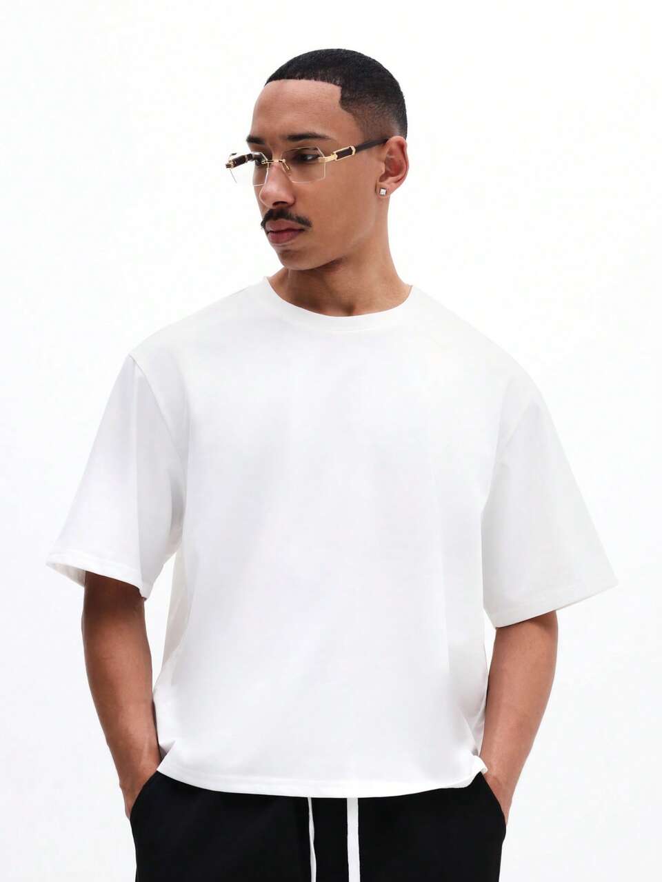 SUMWON Camiseta de cuello redondo de manga corta con estampado de gira mundial de estudios internacionales, casual de verano para hombres, talla grande
