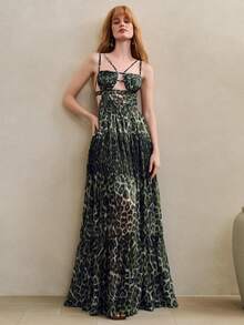 Arave Women's Sleeveless Leopard Print Woven Fabric Dress, Waist Gathered Pleated Design, Casual Daily Wear Dress - Army Green - View 2