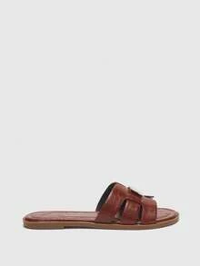CUCCOO BIZCHIC Simple And Versatile Temperament Comfortable Fashion Generous Commuter Vacation Beach Flat Sandals - Rust Brown - View 8