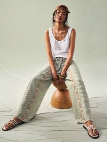 SoleilVie 女士新款抽绳侧边花卉刺绣格子拼接阔腿裤 - 綠色 - 查看 6