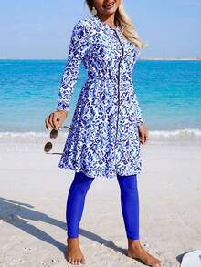 Swim Shayni 女士蓝色中式印花布基尼两件套，带可拆卸外套，适合海滩度假 - 淺藍色 - 查看 3